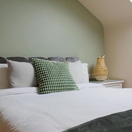 Apartament Charming 1-Bed Loft In Caerleon Newport  Zewnętrze zdjęcie