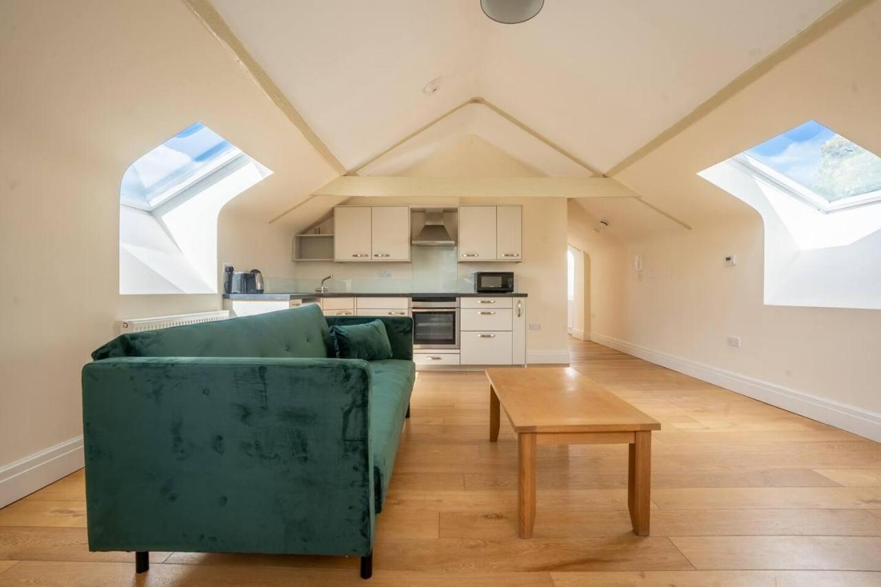 Apartament Charming 1-Bed Loft In Caerleon Newport  Zewnętrze zdjęcie
