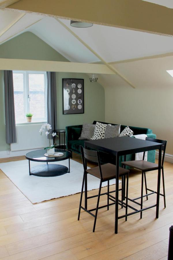 Apartament Charming 1-Bed Loft In Caerleon Newport  Zewnętrze zdjęcie